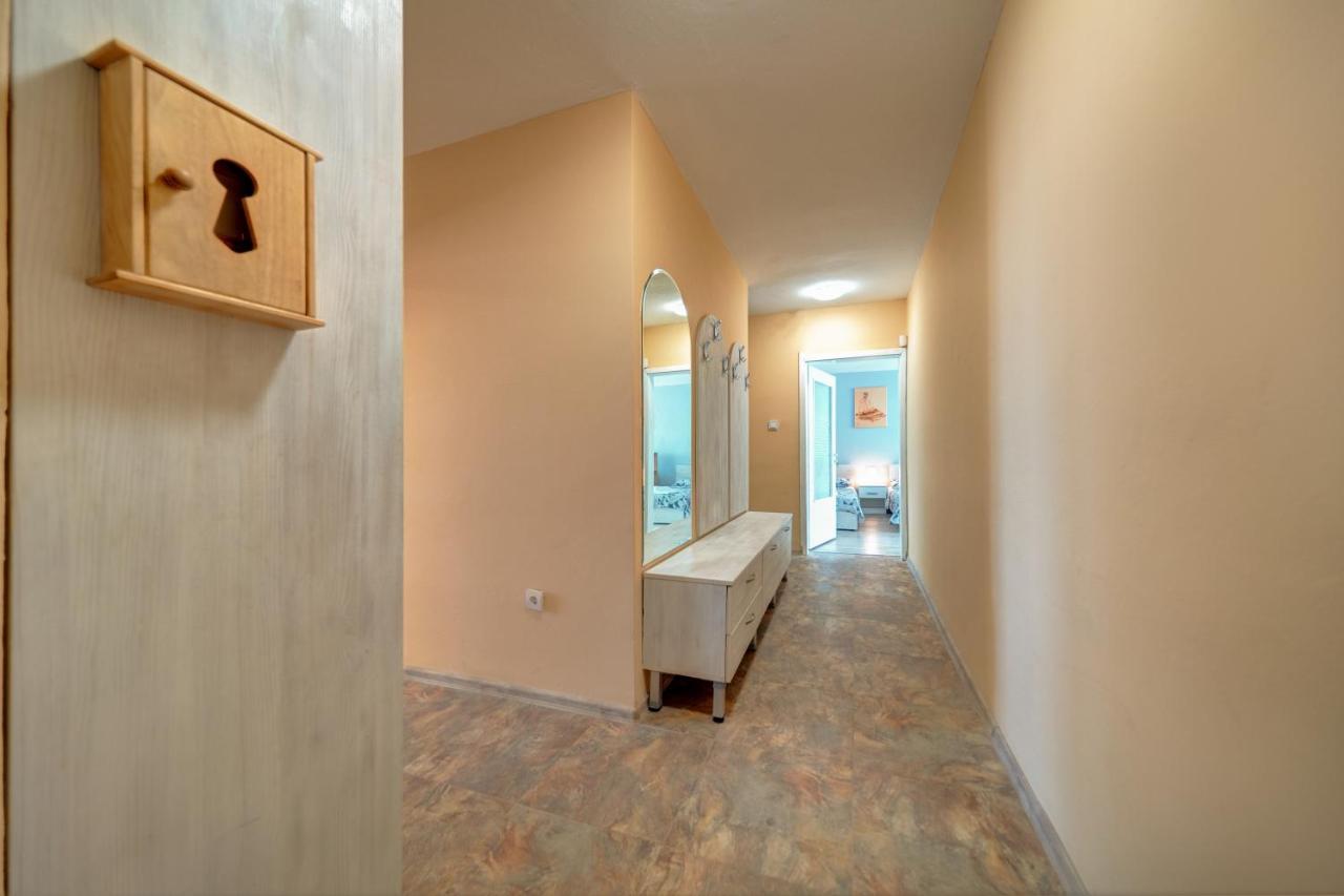 Daisy - 3 Room&kitchen apartment in Lazur Burgas City Exterior foto